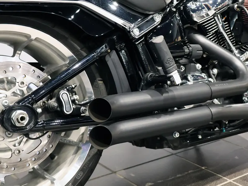 2023 Harley-Davidson Fat Boy FLFBS thumbnail 9
