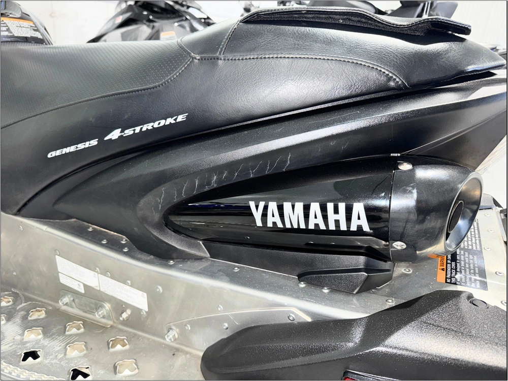 2012 Yamaha Apex alt