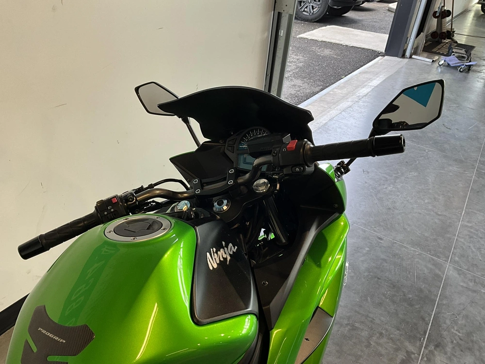 2015 Kawasaki Ninja 650 alt