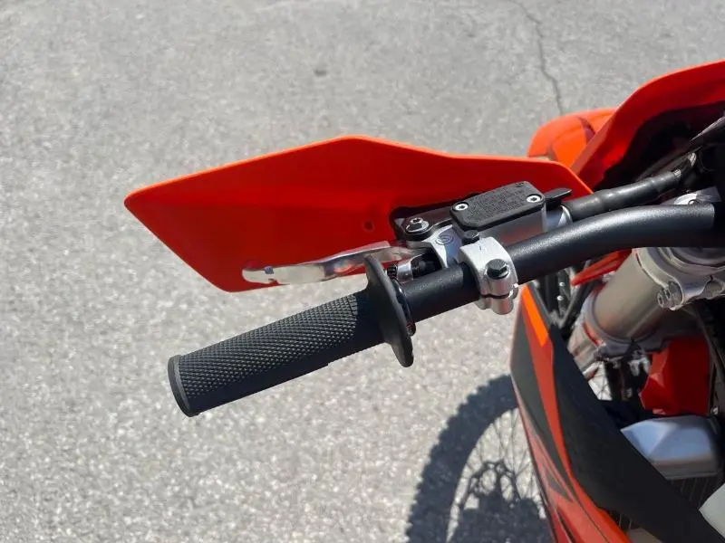 2025 KTM 250 XC-W thumbnail 7
