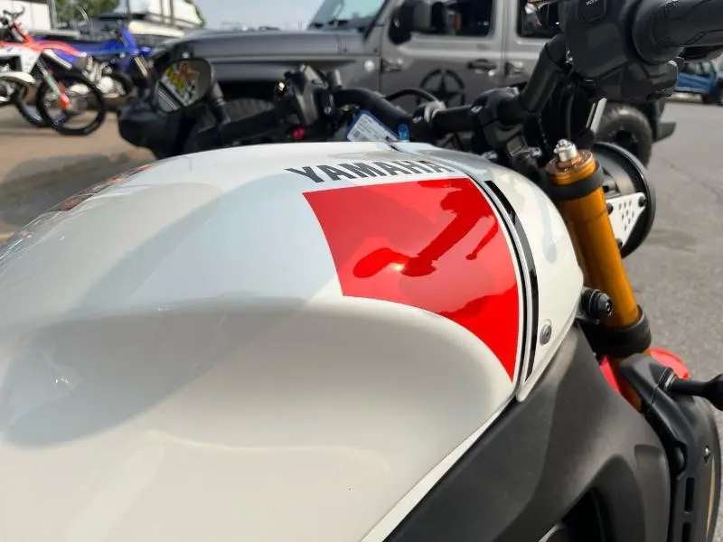 2025 Yamaha XSR900