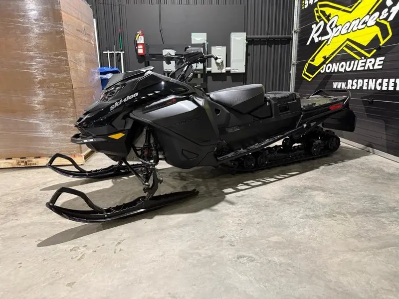 2026 Ski-Doo EXPEDITION XTREME 900 ACE Turbo R Cobra 1.8'' E.S.