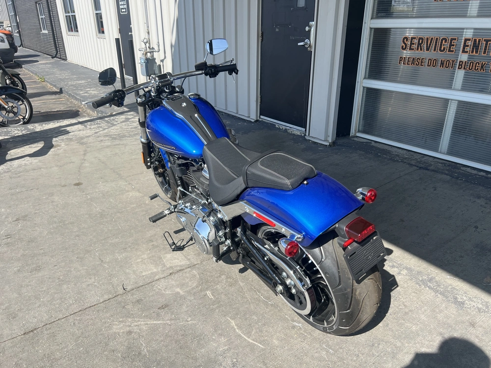 2024 Harley-davidson Breakout alt