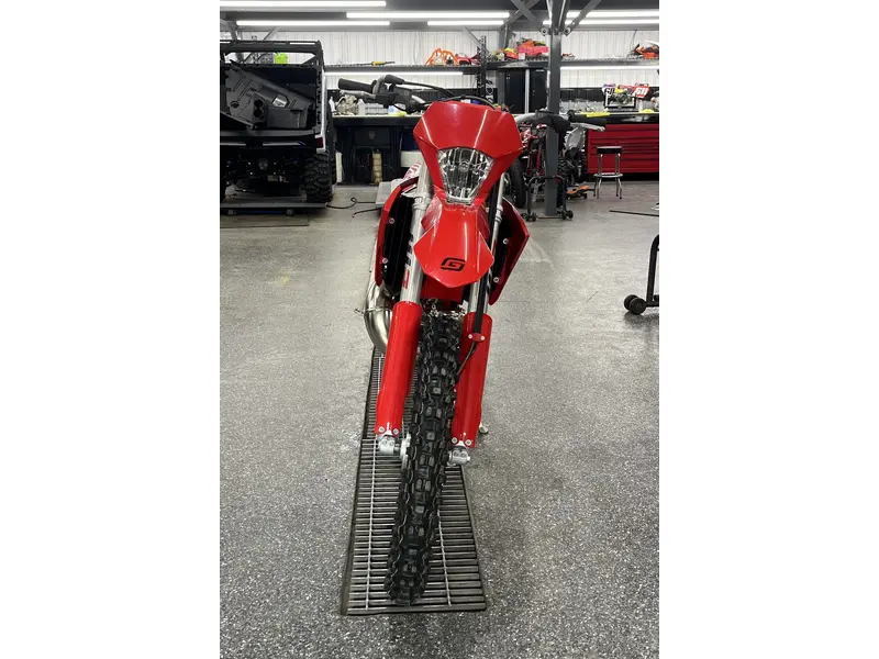 2025 GASGAS EC 250