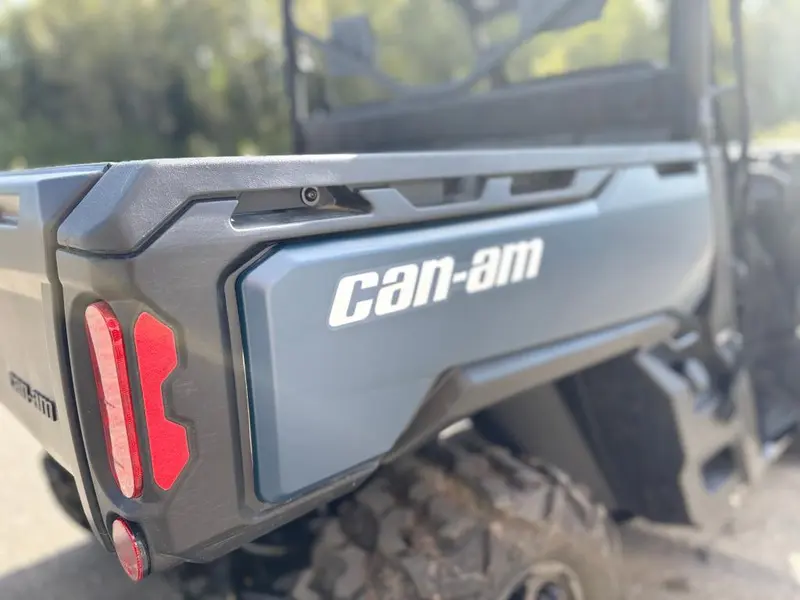 2025 Can-Am DEFENDER XT HD7 thumbnail 17
