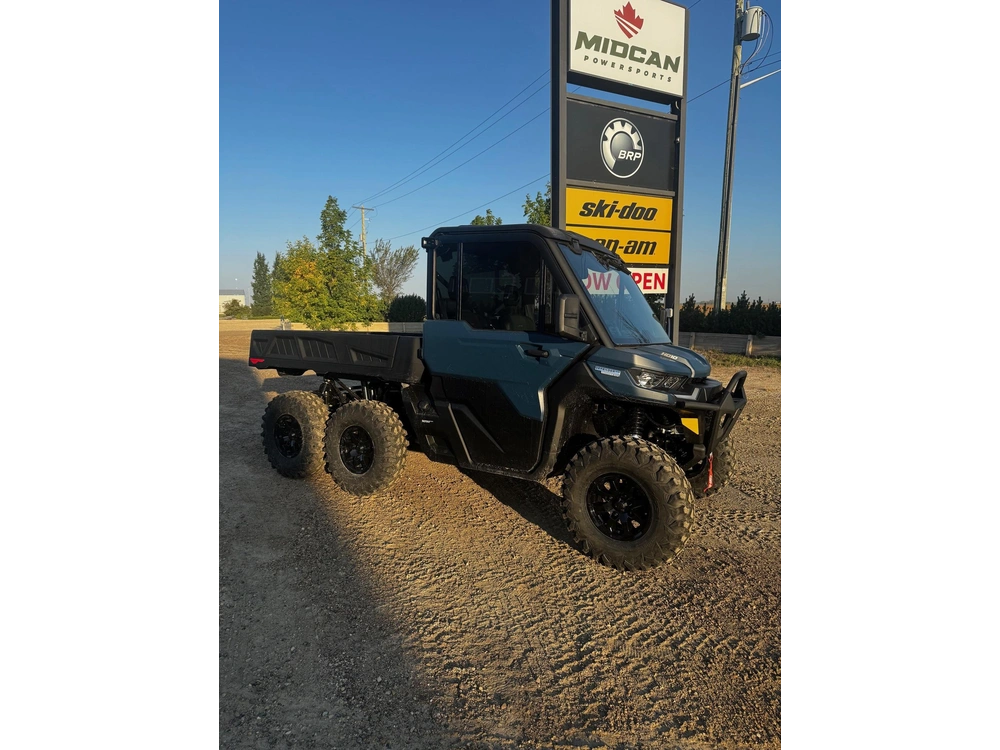 2026 Can-am Defender 6x6 Ltd Cab Hd10 alt