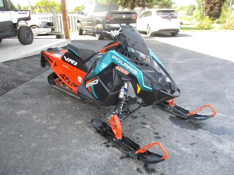 2023 Polaris matryx VR1 850