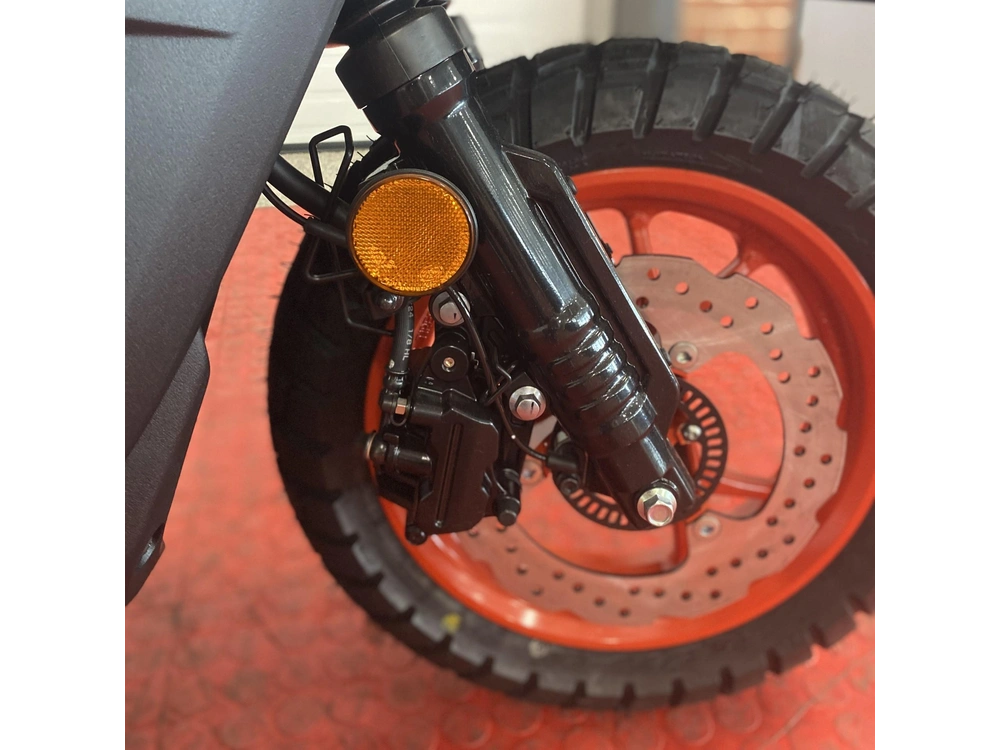 2025 Yamaha Zuma 125 alt