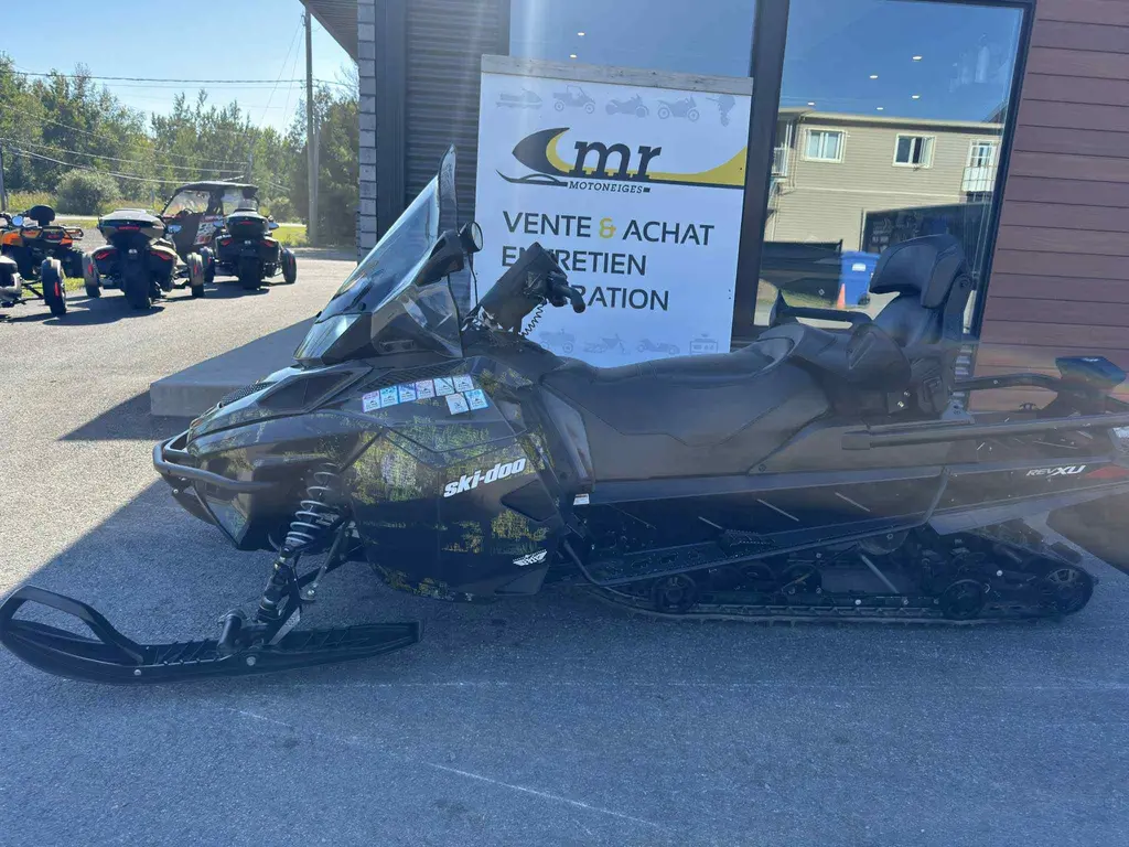 Ski-Doo EXPEDITION SE 900ACE 2018