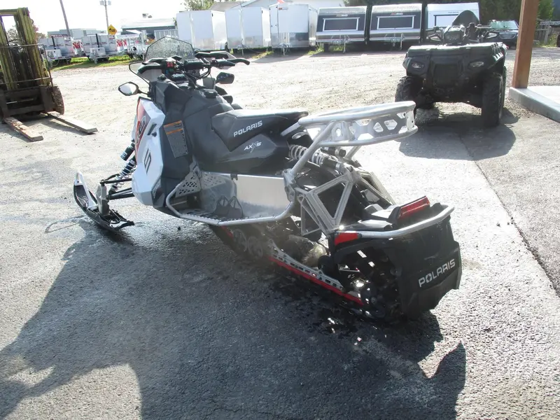 2017 Polaris axys switchback 800