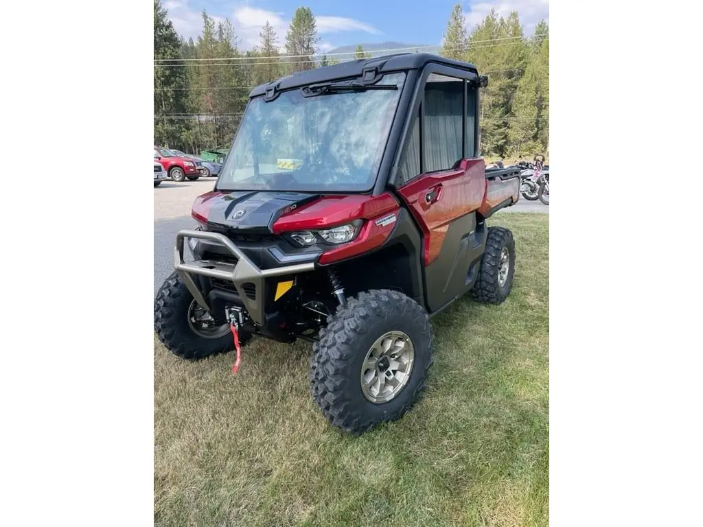 2025 Can-Am Defender LTD HD10