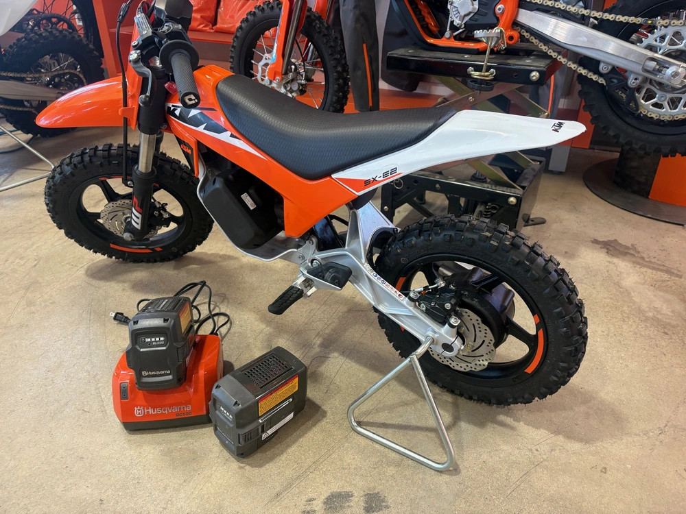 Ktm Sxe-2 Électrique 2024 alt