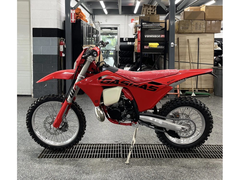 2025 Gasgas Ec 250 alt
