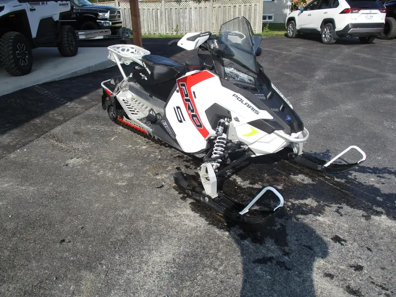 2017 Polaris axys switchback 800