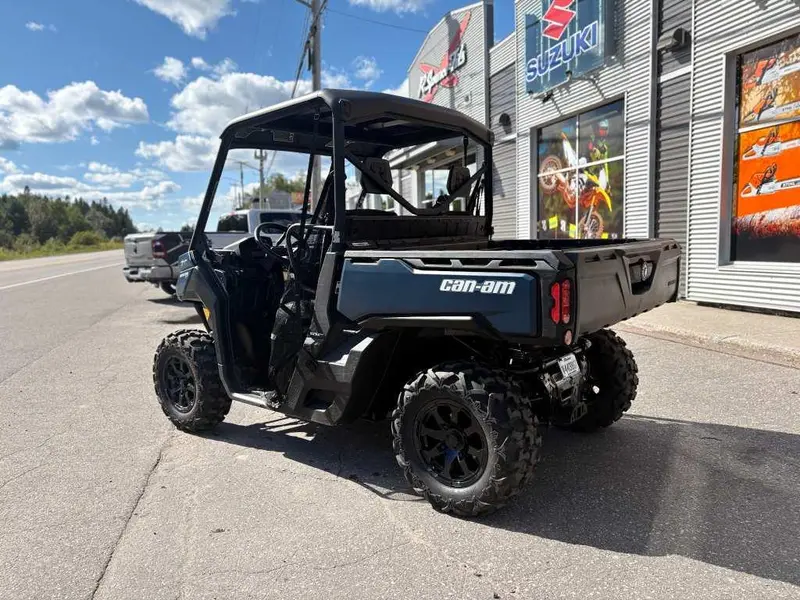 2025 Can-Am DEFENDER XT HD7 thumbnail 6