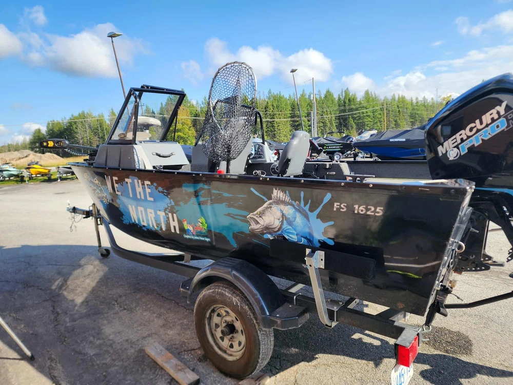 2019 Lowe Boats Fish & Ski 1625 alt