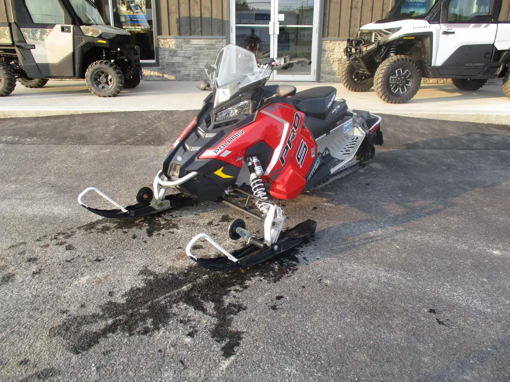 Polaris axys 2018 - switchback 800