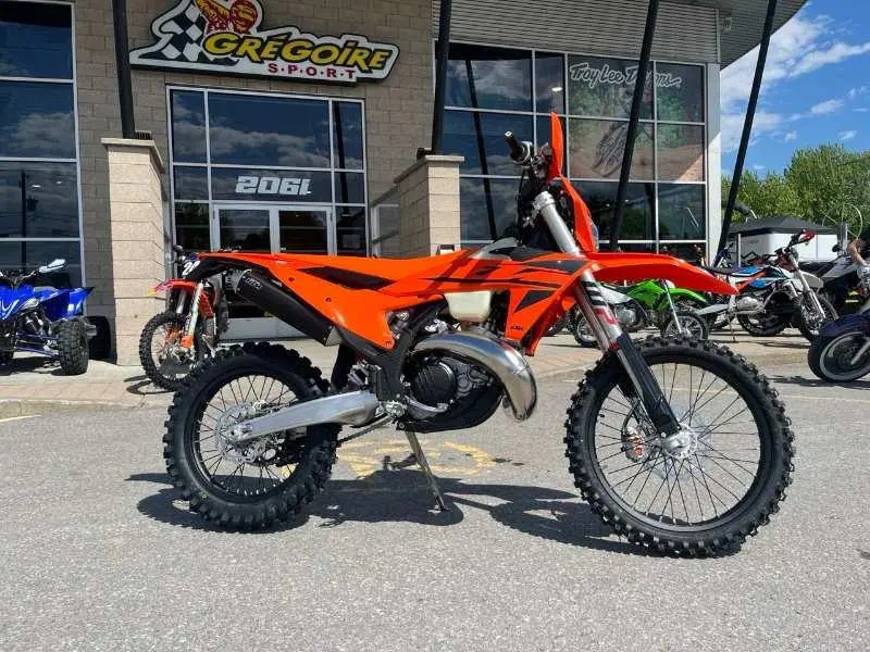 2025 KTM 250 XC-W thumbnail 2