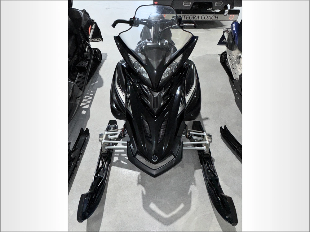 2012 Yamaha Apex alt