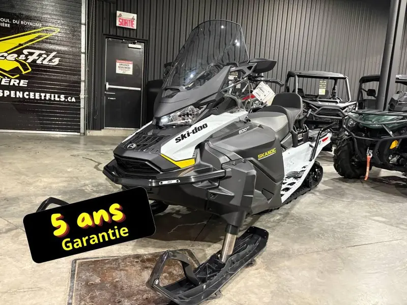 2025 Ski-Doo EXPEDITION LE 24'' 600R E-TEC Silent Cobra 1.5'' E.S.