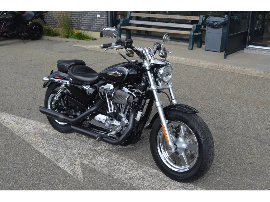 2011 Harley-Davidson XL1200