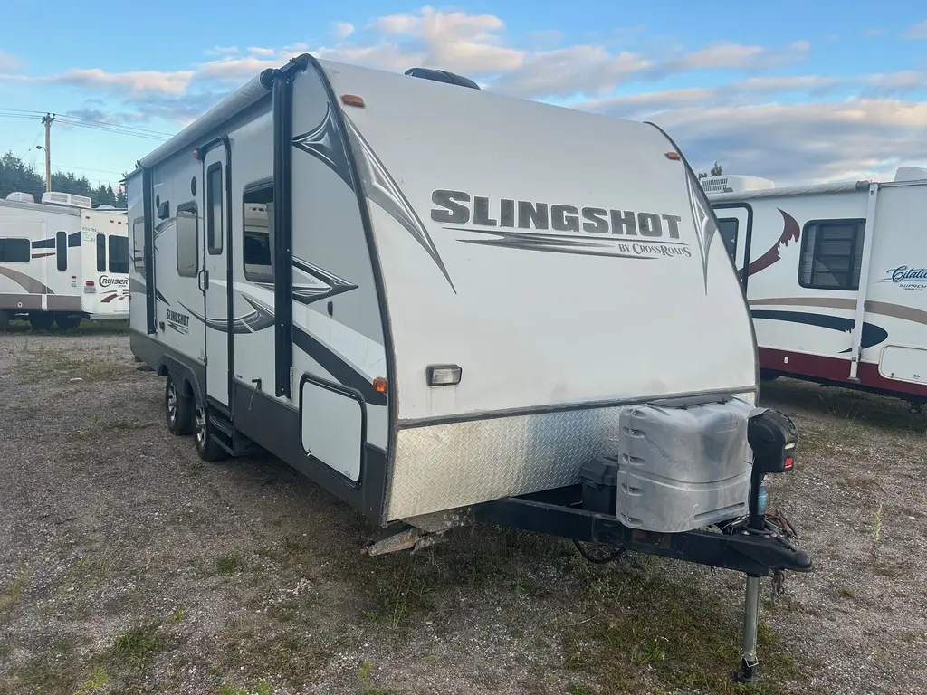 Crossroads RV Slingshot 2012 - 25R