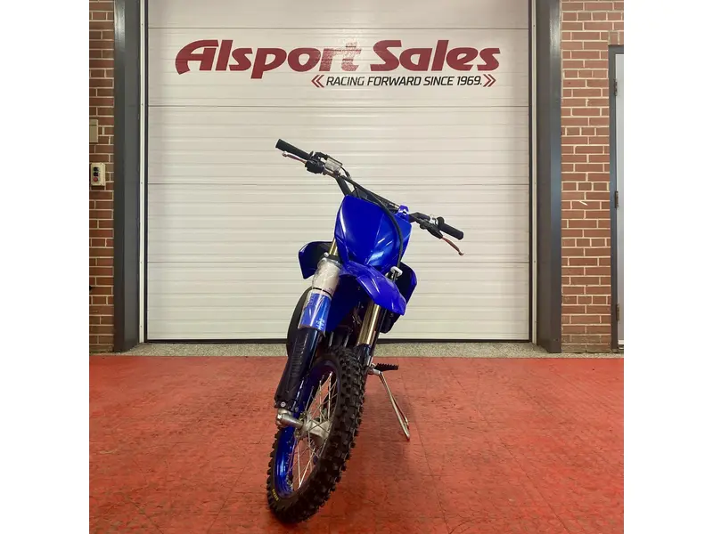 2025 Yamaha YZ 65 thumbnail 3