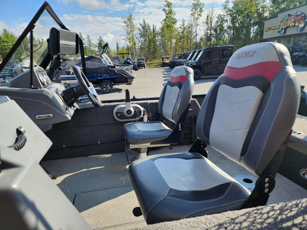 2019 Lowe Boats Fish & Ski 1625 alt