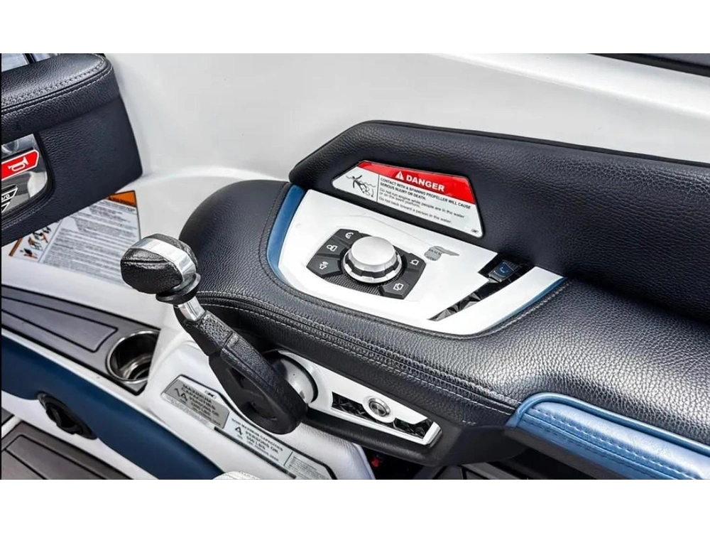 2018 Super Air Nautique G21 alt