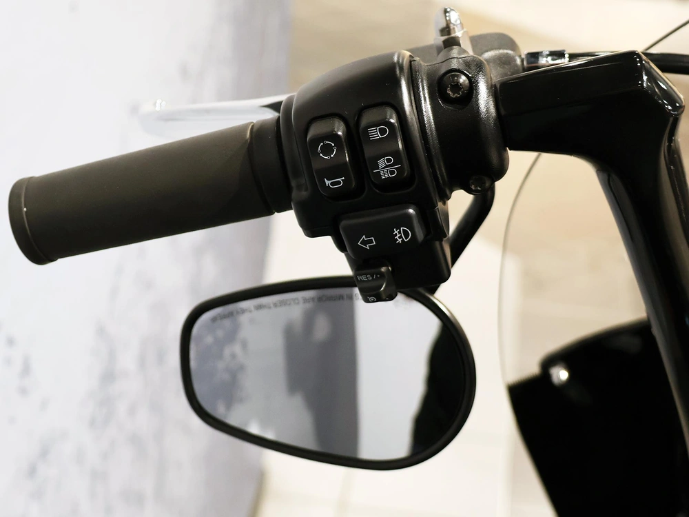 Harley-davidson Heritage Classic Flhcs 2023 alt