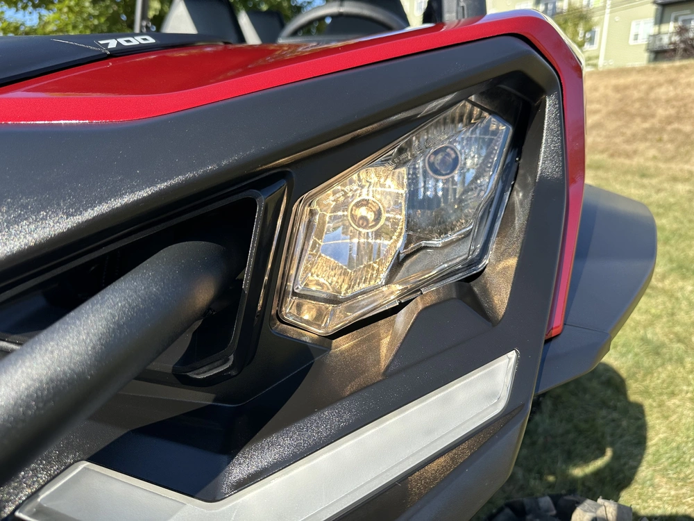 2025 Can-am Commander Max Xt 700 alt