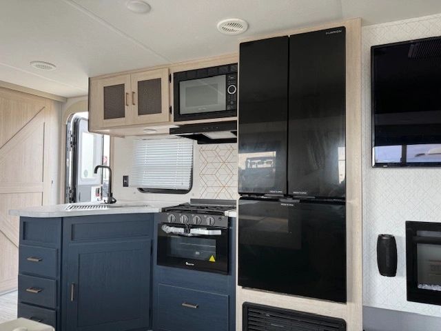 2025 Prime Time Avenger 27dbs alt