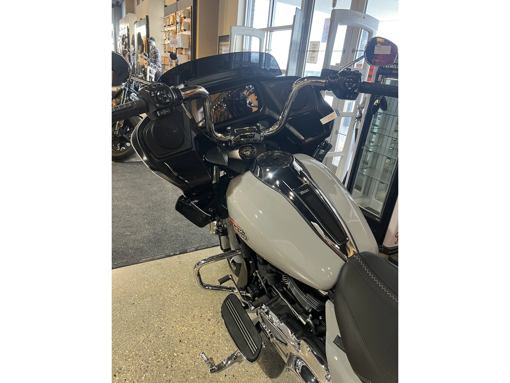 2025 Harley-davidson Road Glide alt