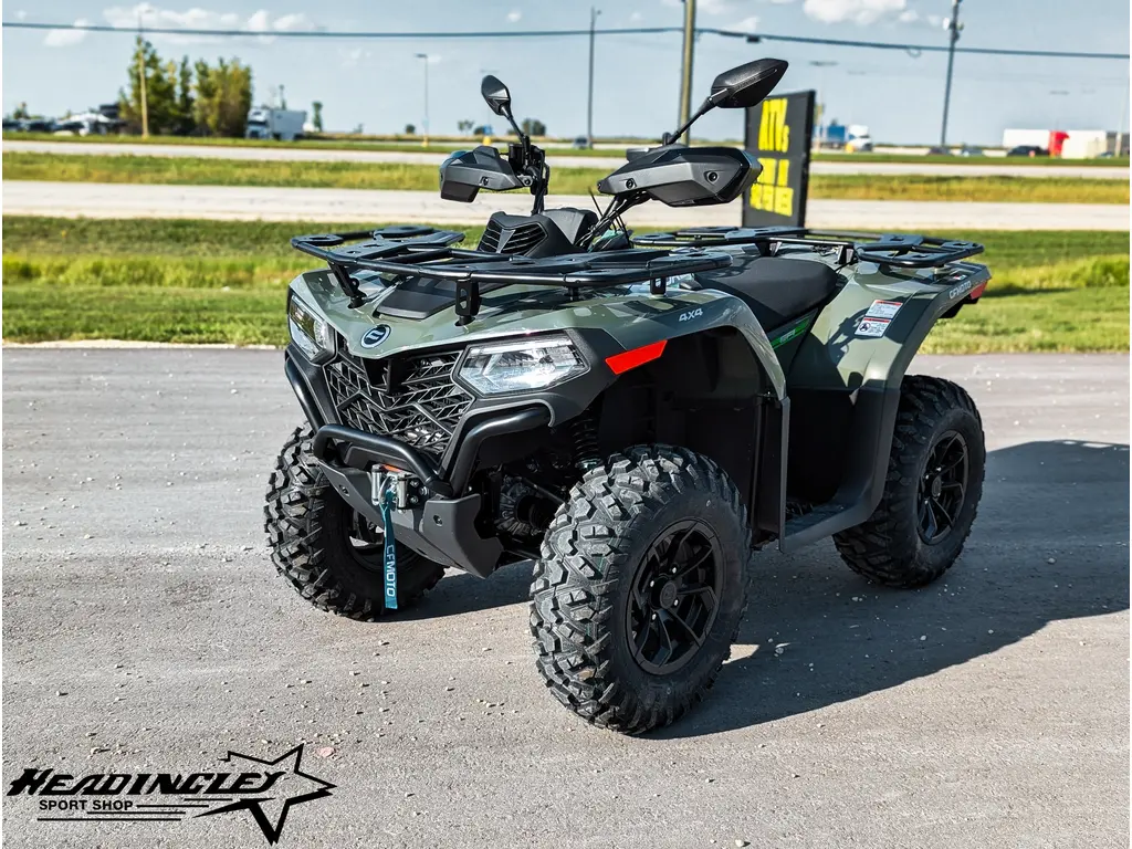 2025 CFMOTO CFORCE 400 // Hunter Green