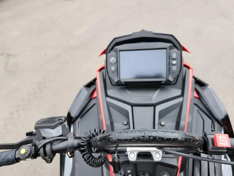 2025 Polaris 850 RMK KHAOS 155 - 7S Display