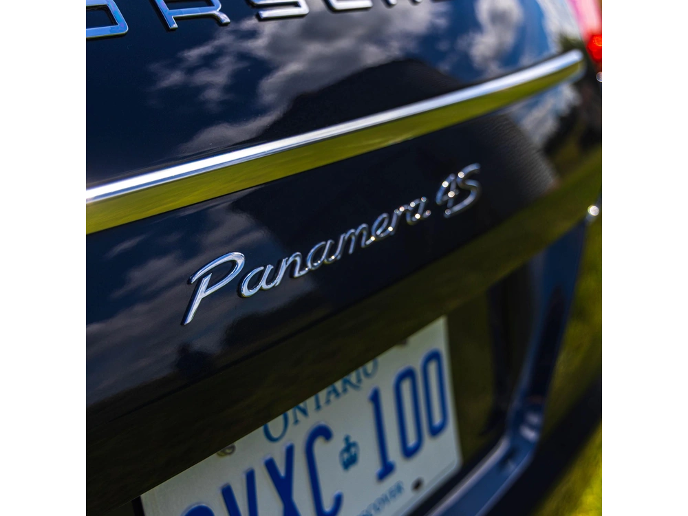 2010 Porsche Panamera 4s alt