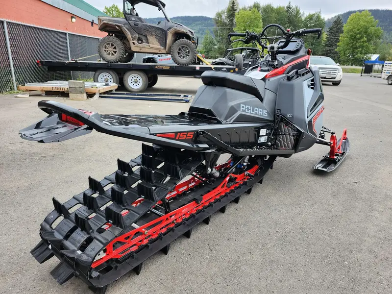 2025 Polaris 850 RMK KHAOS 155 - 7S Display