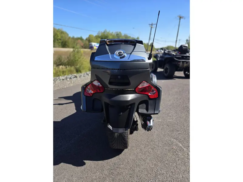 2018 Can-Am RD SPYDER RT-S 991 SE5 M 12 Roadster RT