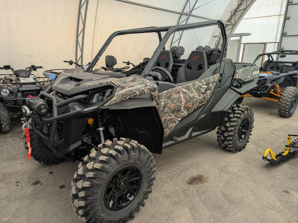2026 Can-am Commander Xmr alt