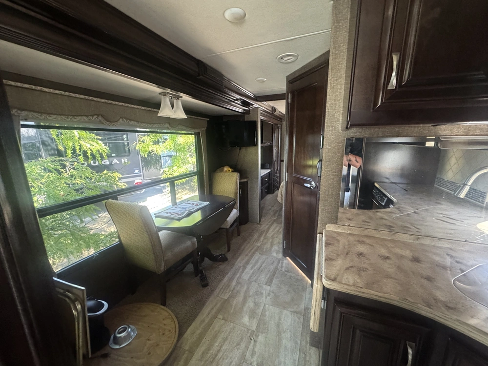 Thor Motor Coach Challenger 37 Yt 2017 alt