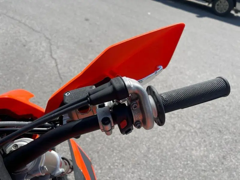 2025 KTM 250 XC-W thumbnail 8