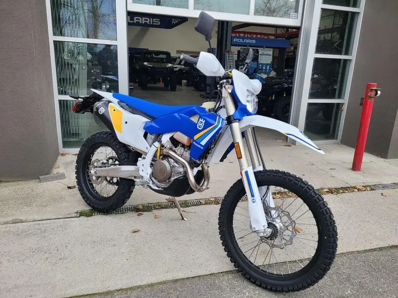 2025 Husqvarna FE 501s Heritage thumbnail 3