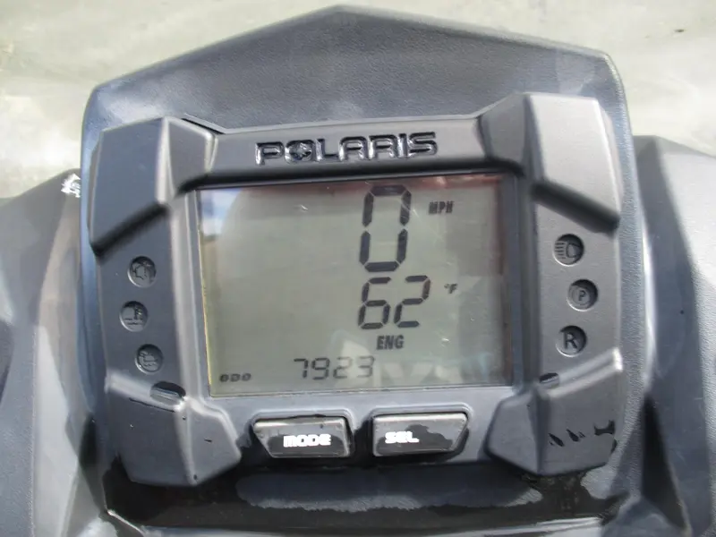 2016 Polaris axys switchback 800