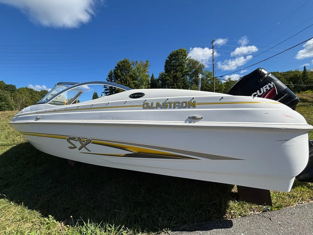 2005 Glastron Sx 170 Mercury Optimax 135 alt