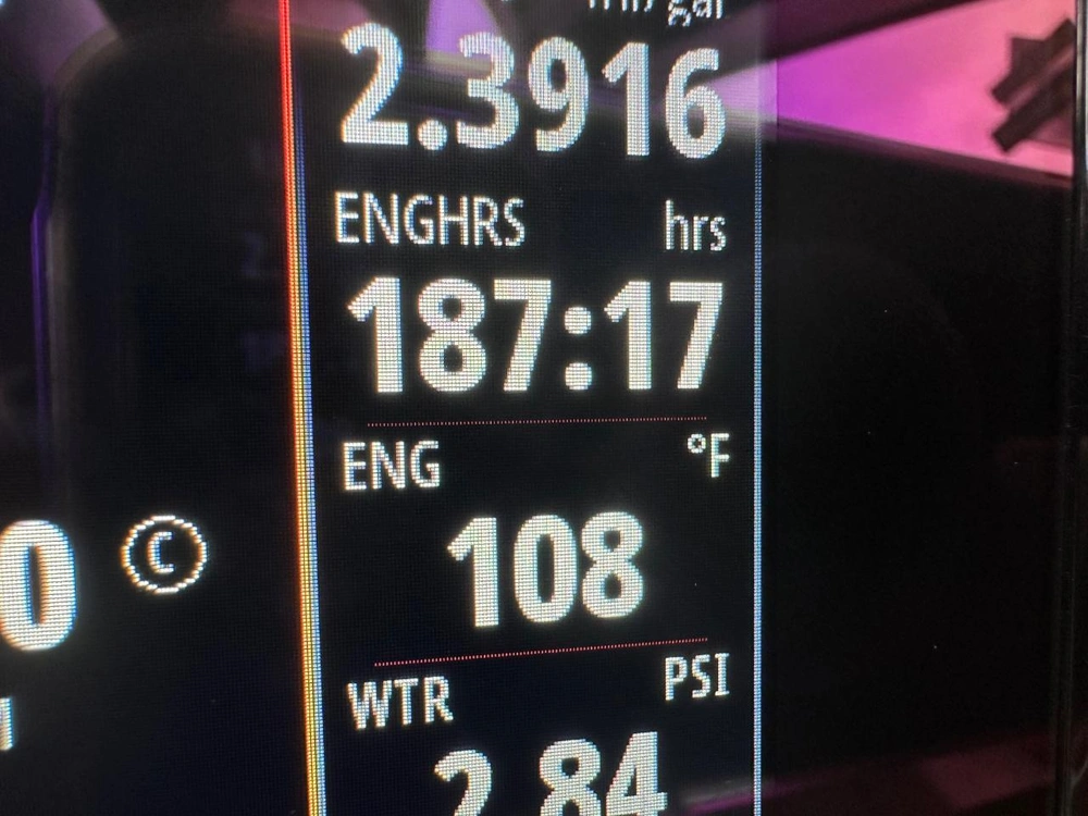 Four Winns Hd3 Io M6.2l 300b 2023 alt