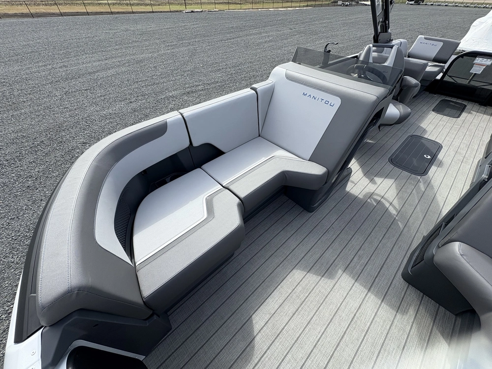 2025 Manitou Explore Switchback 22 Max Trifold Stealth alt