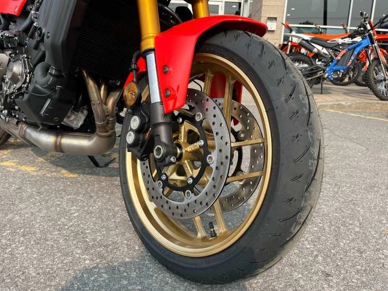 Yamaha Xsr900 2025 alt