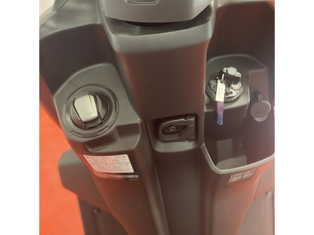 2025 Yamaha Zuma 125 alt