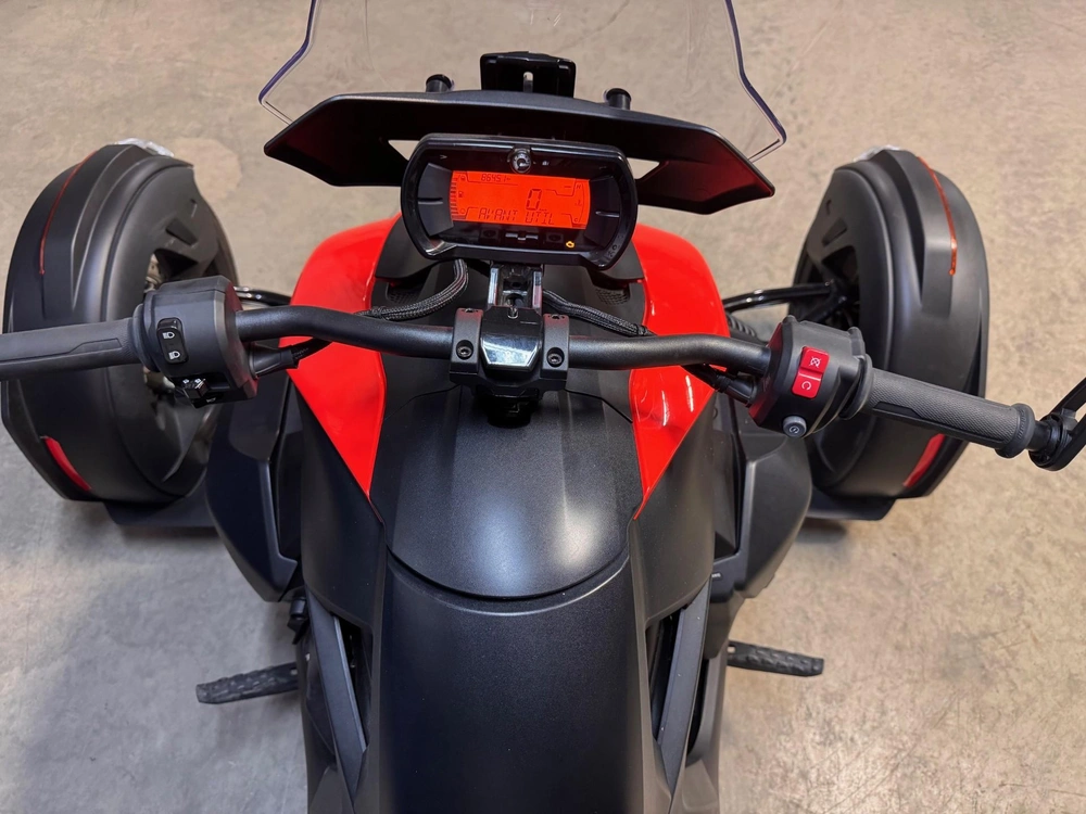 Can-am Ryker 900 Ace 2021 alt