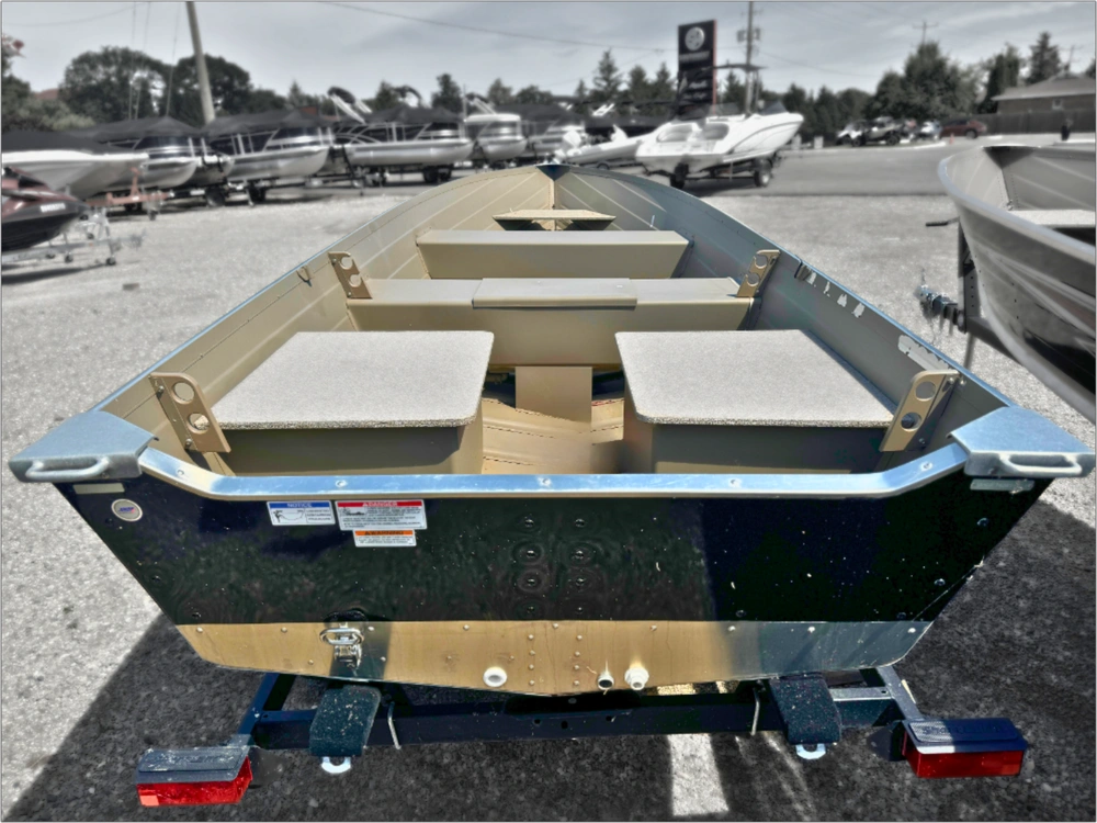 2023 Smoker-craft Voyager 16 alt